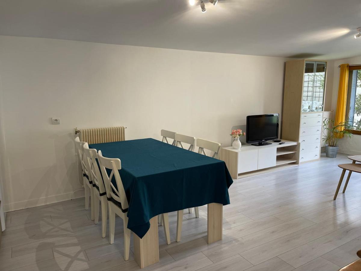 La Briquette 6 Personnes Proche Rer D *